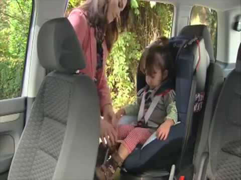 Maxi-Cosi Tobi | Как пристегнуть ребенка