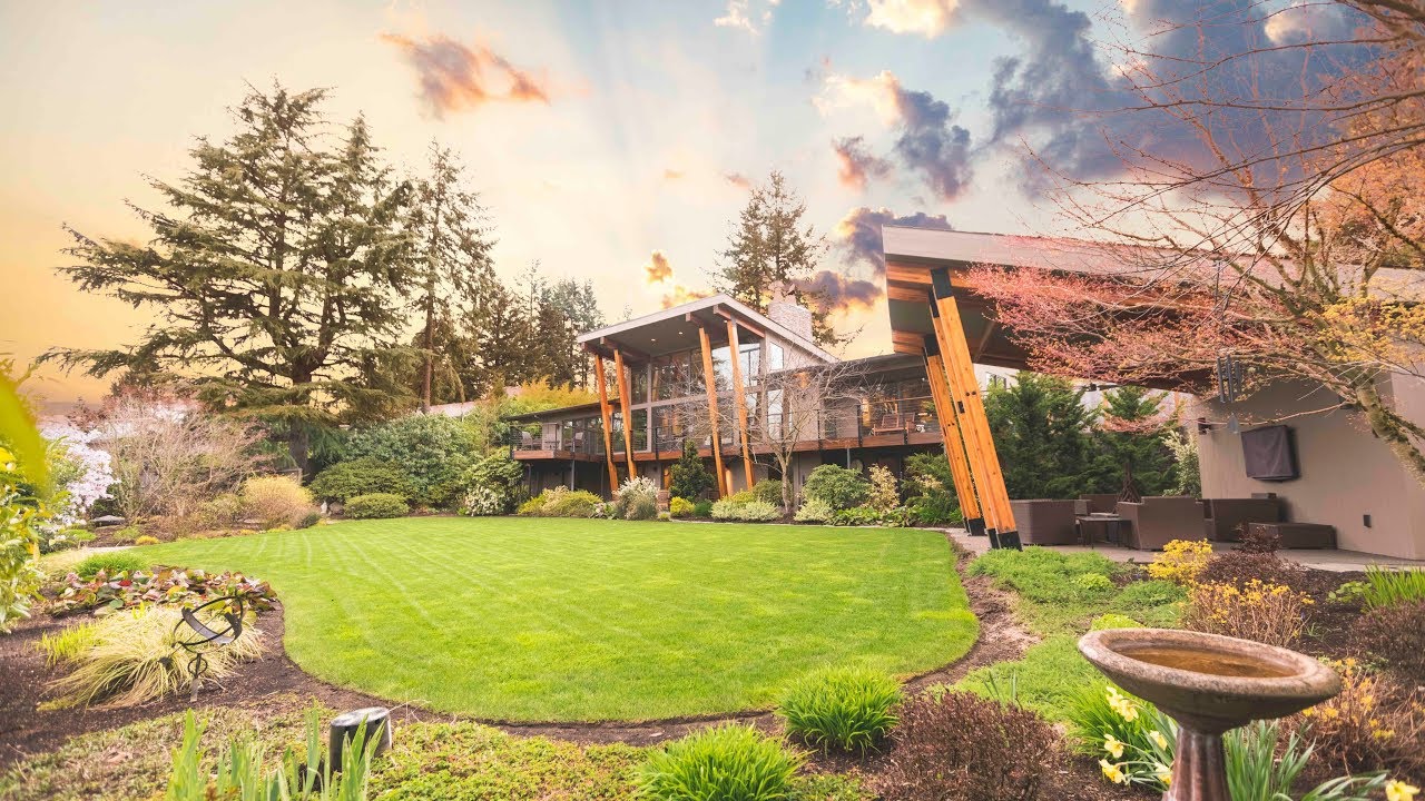 Luxury Class Home for Sale 18475 Crestline Dr. Lake Oswego, Oregon