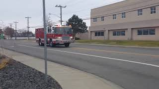 Kennewick FD Engine 1811 Responding