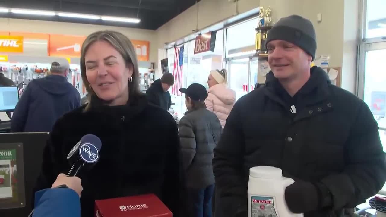 Last minute preppers head to Louisville hardware store ahead of winter storm