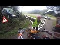 UN FOU M'AGRESSE EN MOTO - Course poursuite - ROAD RAGE