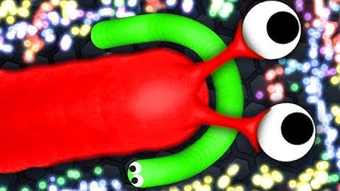 Slither.io Troll Tiny Snake vs Giant Noob Snakes - Epic Slitherio Gameplay