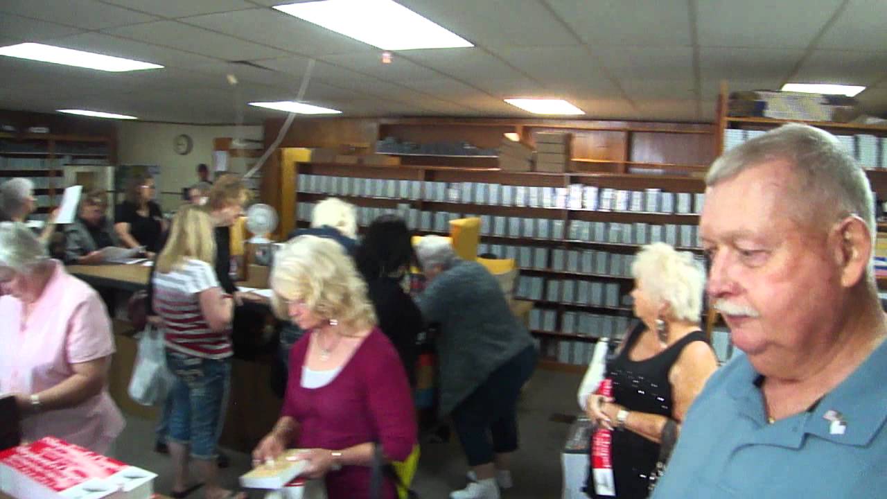 Shepherds Chapel Passover 2012 Book Store 2 - YouTube