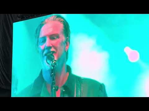 qotsa tour opener