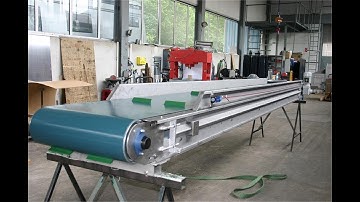 Automatic bag emptying system for Caprolactam