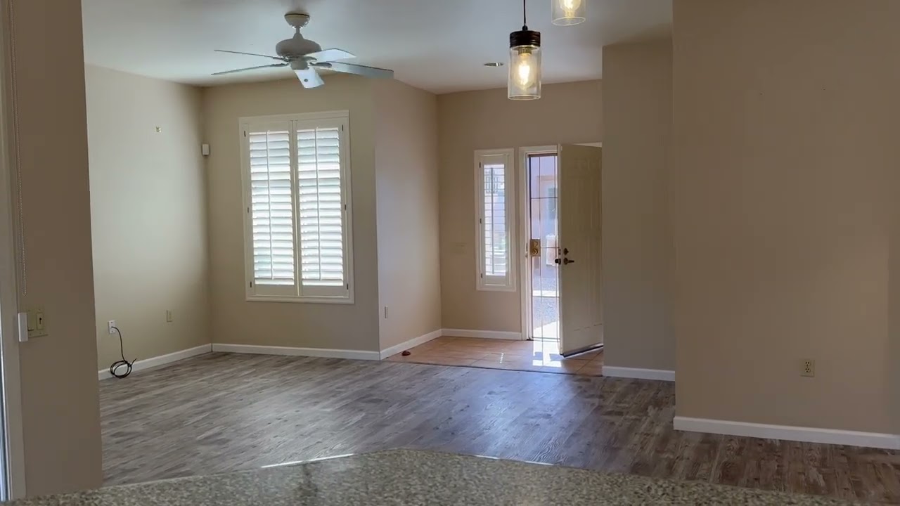 Жилой комплекс Casitas Sun City West для людей старше 55 лет