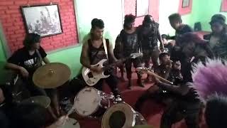 Download Lagu Kurcaci chaos - the antems live@jombang belum tidur#1 MP3