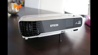 جهاز بروجيكتور Epson EB-U04 | هل يستحق لقب أفضل بروجيكتور؟ مراجعة شاملة