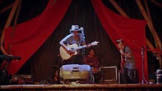 Download lagu Aray Daulay - Tak Perlu Sempurna live @greenschoolbali