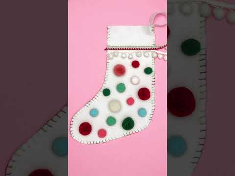 Make a Super Easy Christmas Stocking | DIY