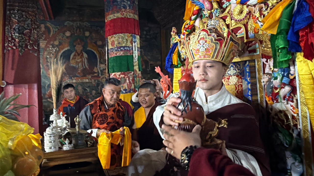 Welcome to the three years and three months retreat finished anniversary of Lachen Rinpoche