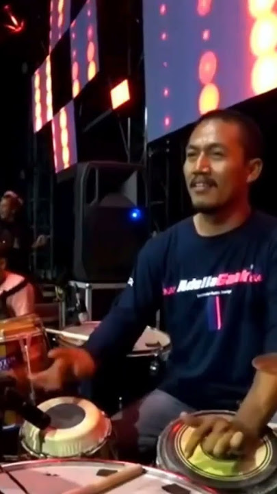 Asik Banget Jogetnya Sherly KDI | All Artis Om Adella - Sido Rondo #adella #sidorondo #sherlykdi