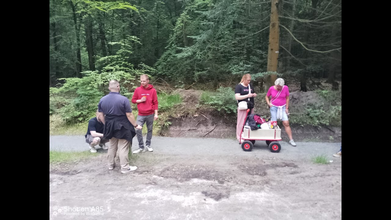 Mit dem Besen zum Königsschießen