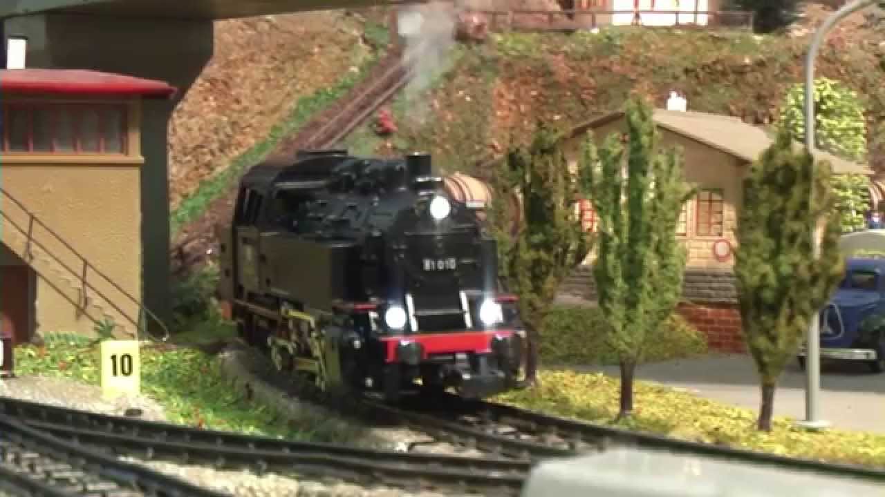 Märklin BR81 mit Wein-Zug