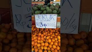 Ternyata jenis jeruk di kios buah  macam macam jadi bingung milih jeruk yang mana