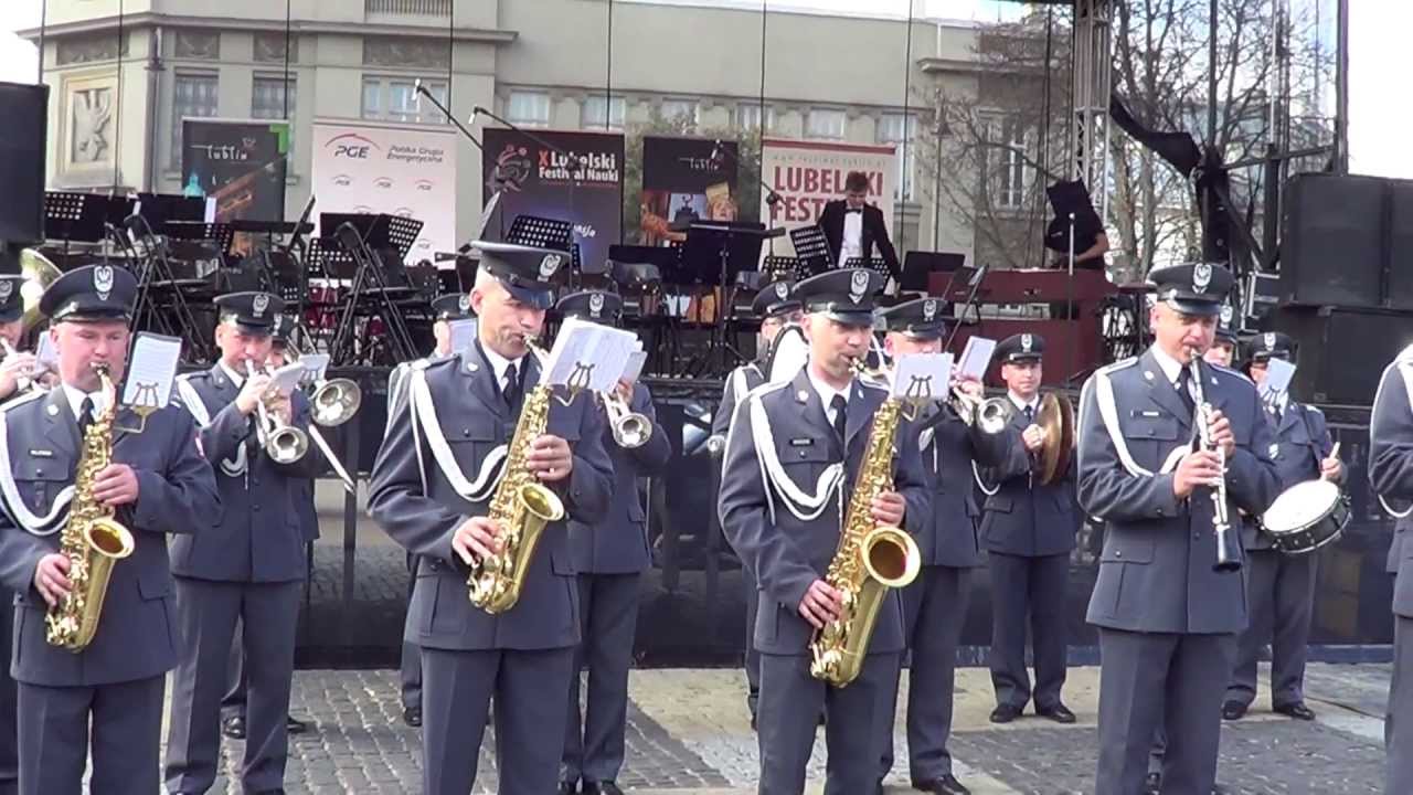 Orkiestra Garnizonowa Sił Powietrznych z Dęblina na pikniku naukowym w Lublinie