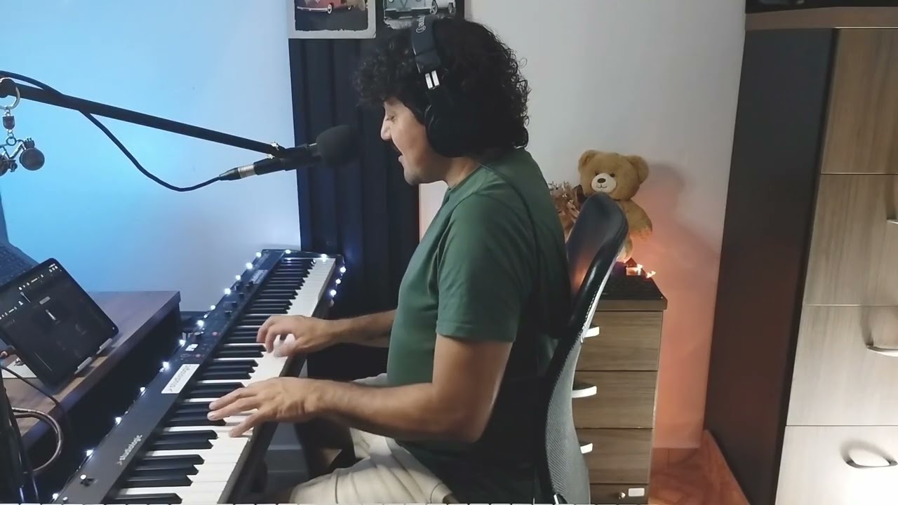 Mixagem de Voz e piano no garage band ao vivo#garageband #mixagememasterização