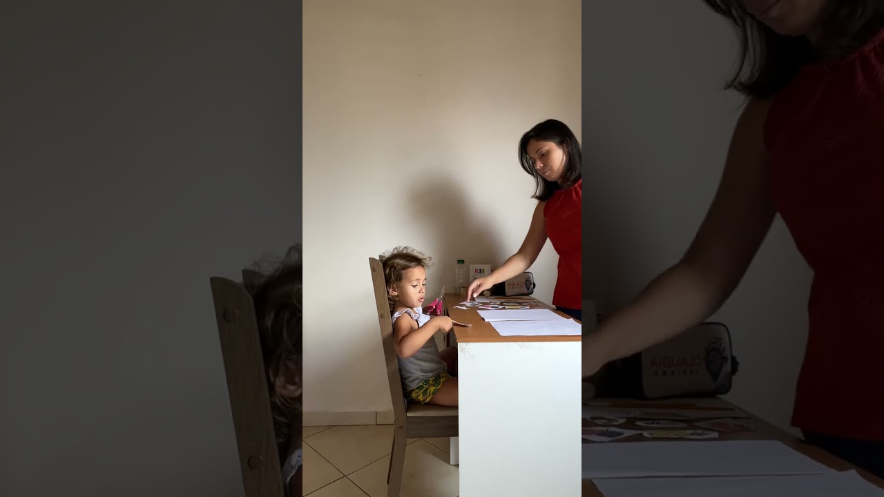 Primeira aula nas férias - ensinando em casa. Atividade Infantil - Maternidade 