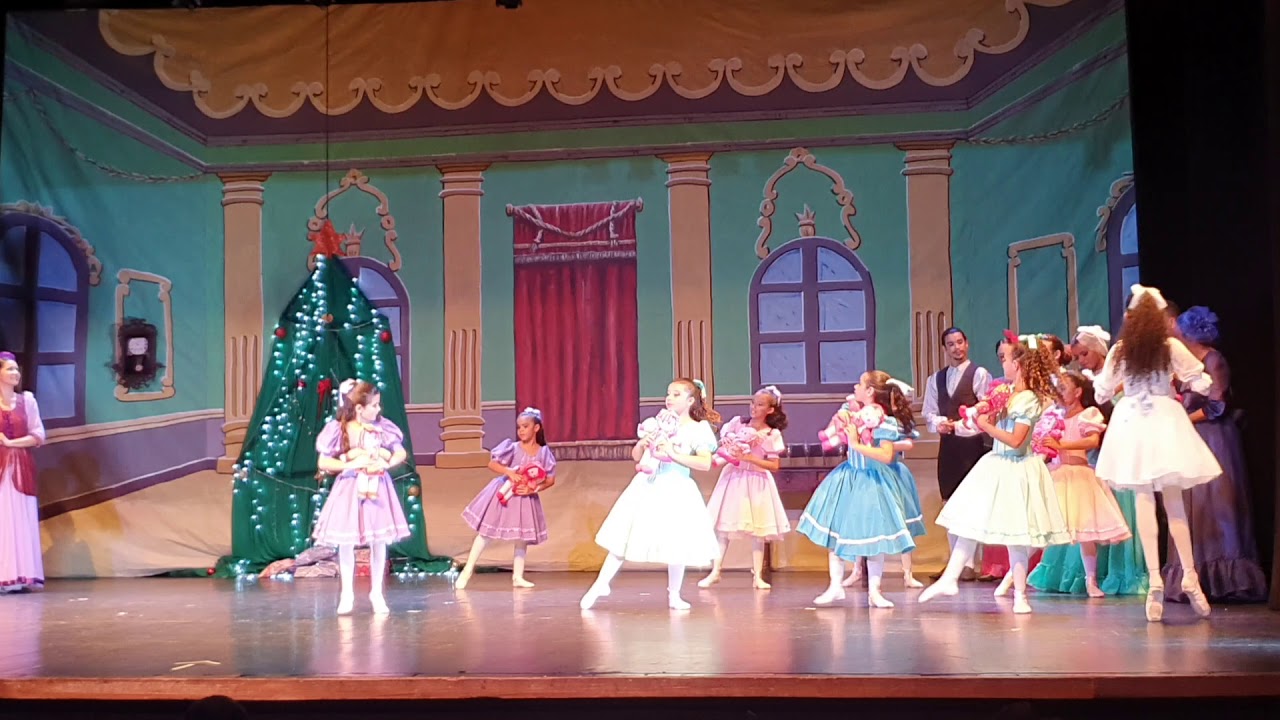 Amigas de Clara- O Quebra Nozes- Studio de Dança Jéssica Ferreira