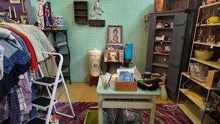 Conceptual Approach to Vintage Booth Redesign