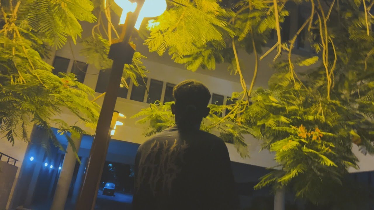 Dina's - Distante (Video Clipe)