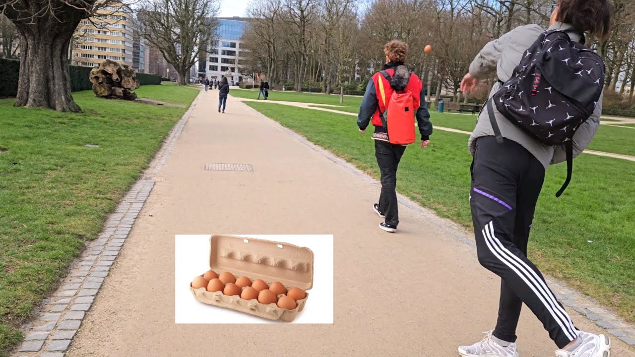 PRANK jeter des oeufs
