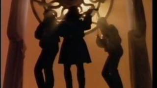 Soul II Soul - Keep On Movin