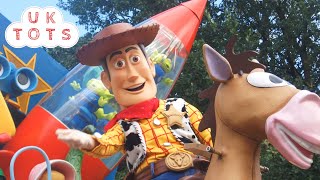 Disneyland Paris - Once Upon A Dream Parade
