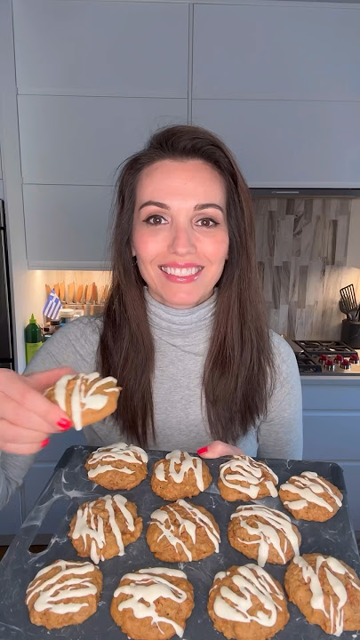 Can’t stop making these Healthy Carrot Cake Cookies #shorts #glutenfree
