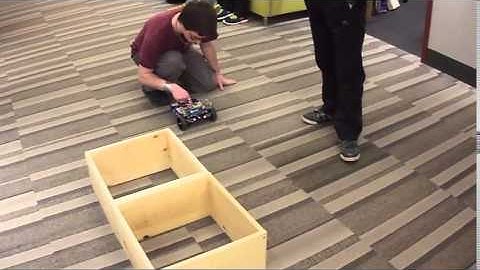 ECE425 Mobile Robotics: Go To Goal with Follow Wall Lab Video