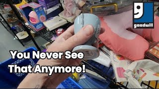 You Never See That Anymore! - Shop Along With Me - Goodwill Thrift Store