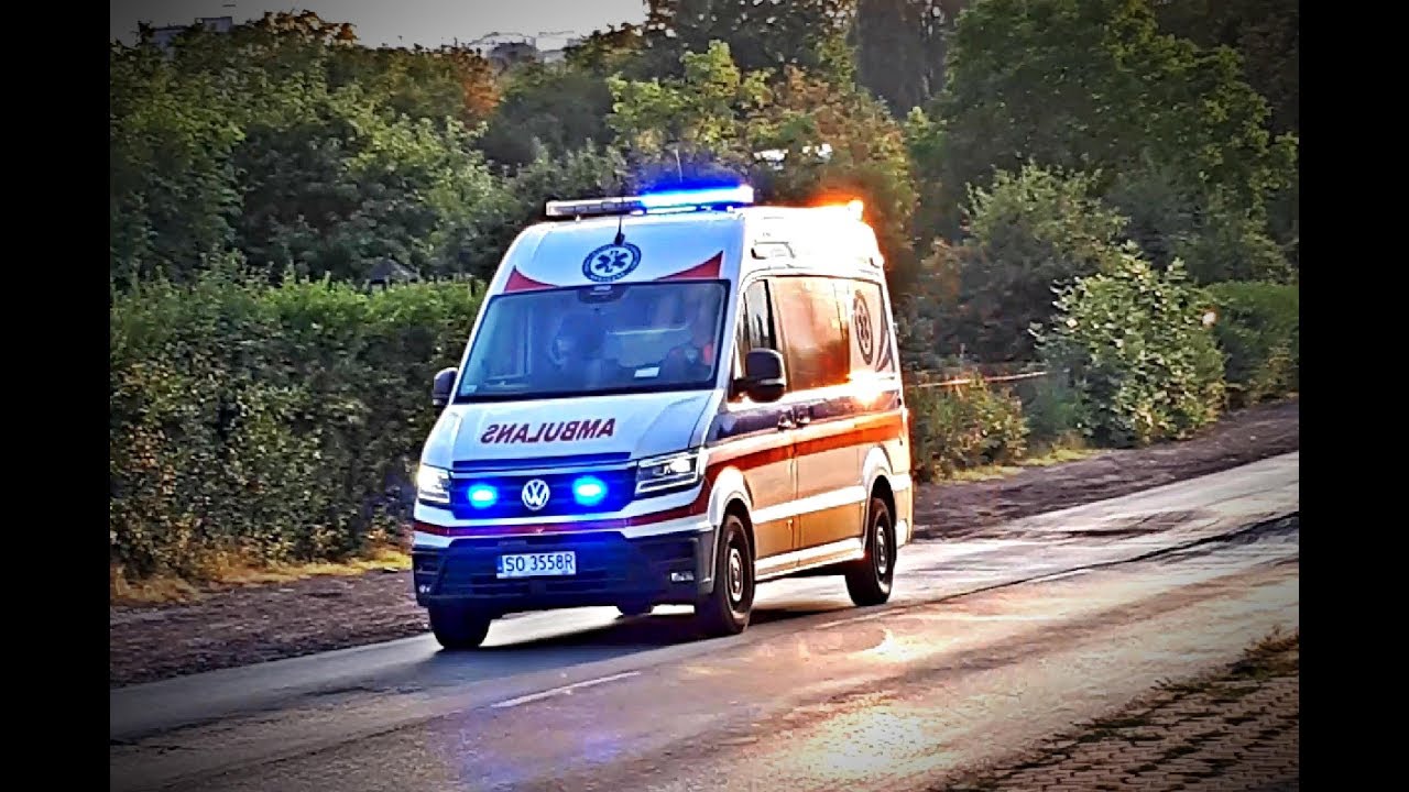 Alarmowo karetki Pogotowia Ratunkowego #11