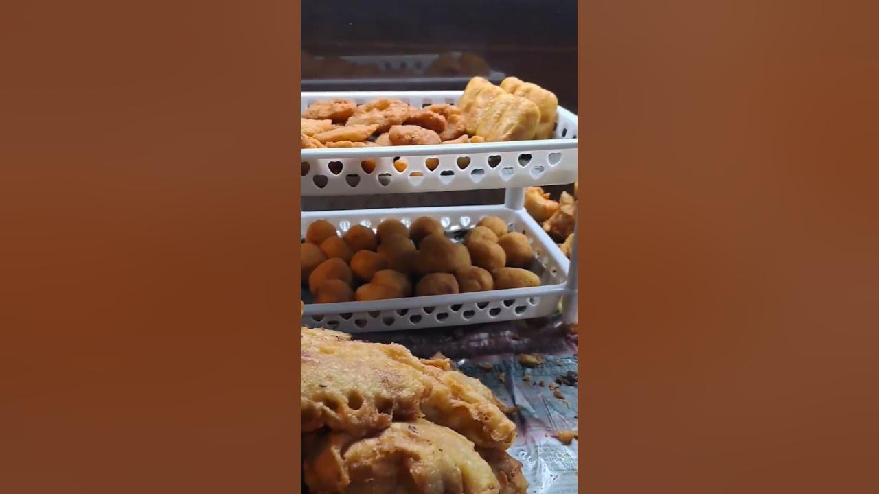 Aneka Gorengan Enak di daerah Warung Miri Solo #streetfood #reels #shorts #fyp #gorengan