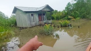 Download Lagu BUKAN MUDAH MEMBANGUN DI KAMPUNG TRAS MP3