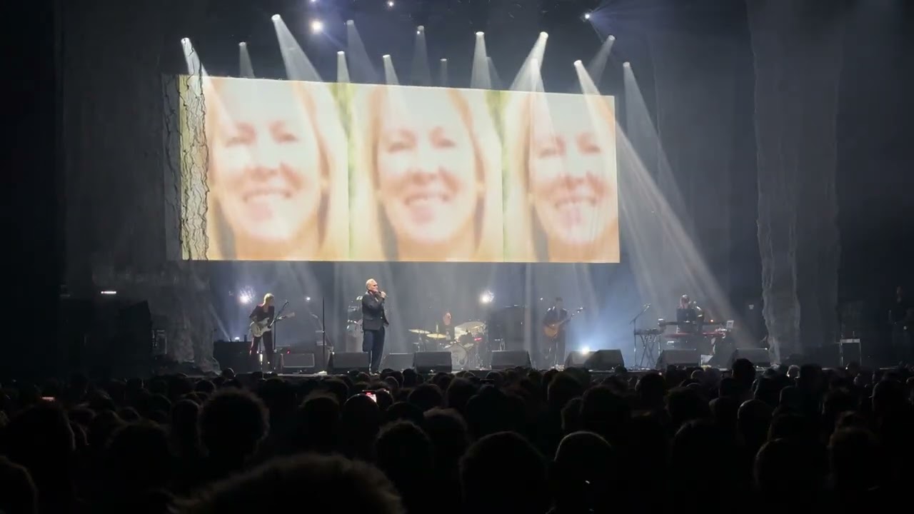 Morrissey - I Know It’s Over - How Soon Is Now - AFAS live Amsterdam 2025