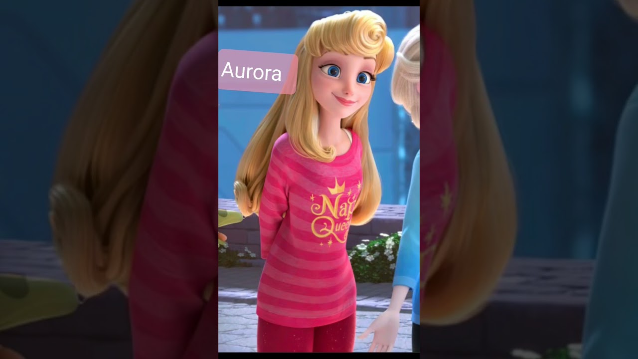 The Disney princesses casual outfits!