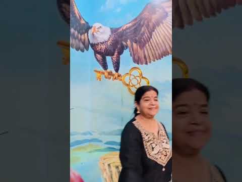 জলের তলায় বসে তিমি মাছ দেখতে দেখতে চমকে উঠলাম, মা প্রথম খেলো বিদেশি খাবার 😉