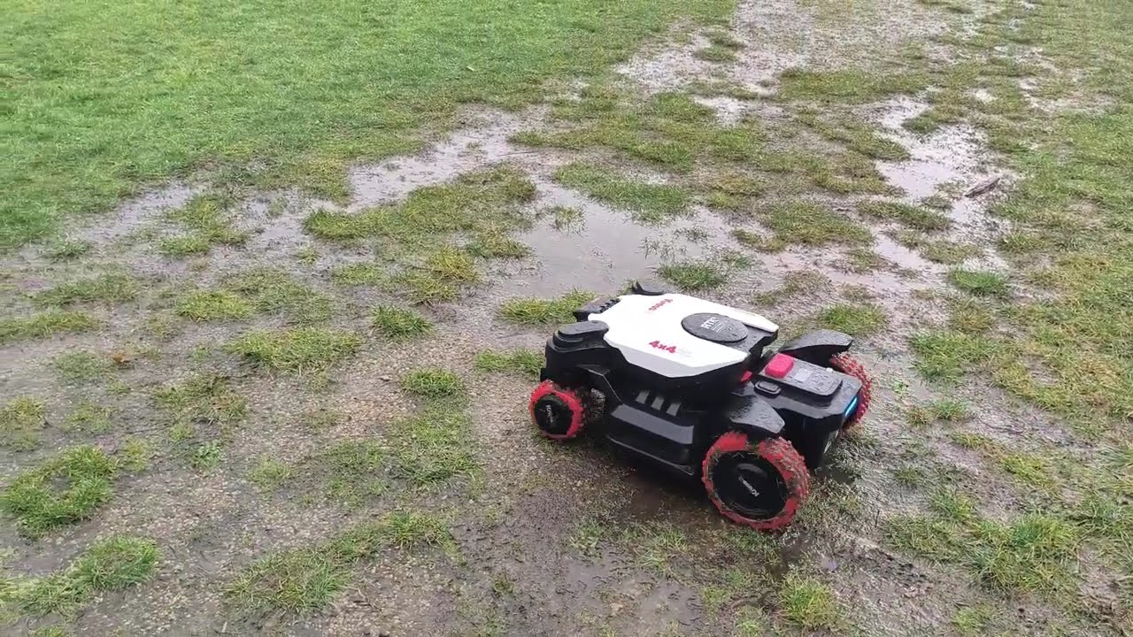 Test du KRESS 4X4  au bord de l'étang.