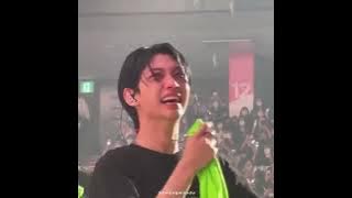 skz's reaction to the paper plane event at the concert #straykids