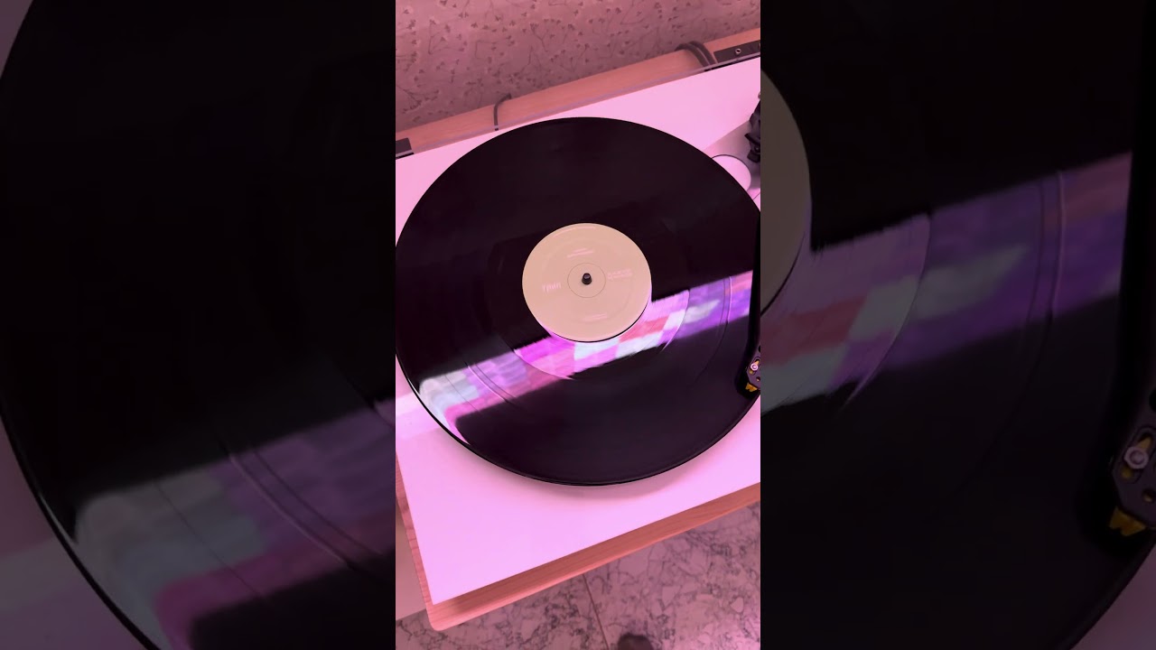 💿 Botox queen - Vladimir Dubyshkin 