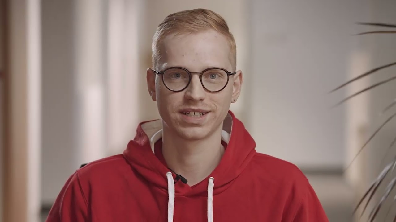 IT-Sicherheitsmanager Laurell stellt seinen Beruf vor! (IT security manager)