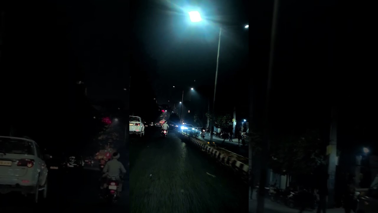 Real Life Stranger Things Moment 😱 | Creepy Street Lights 