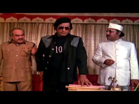 मनोज कुमार जानता है सेठ जी के सर पर किसी और का हाथ है