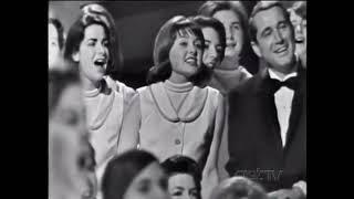 My Favorite Things - Perry Como & The Wellesley Chapel Choir 1965