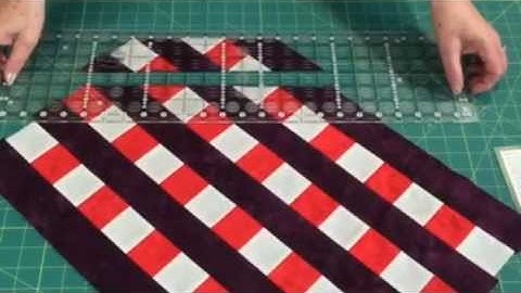 How to make Quarter Square Triangles -fast, easy and accurately