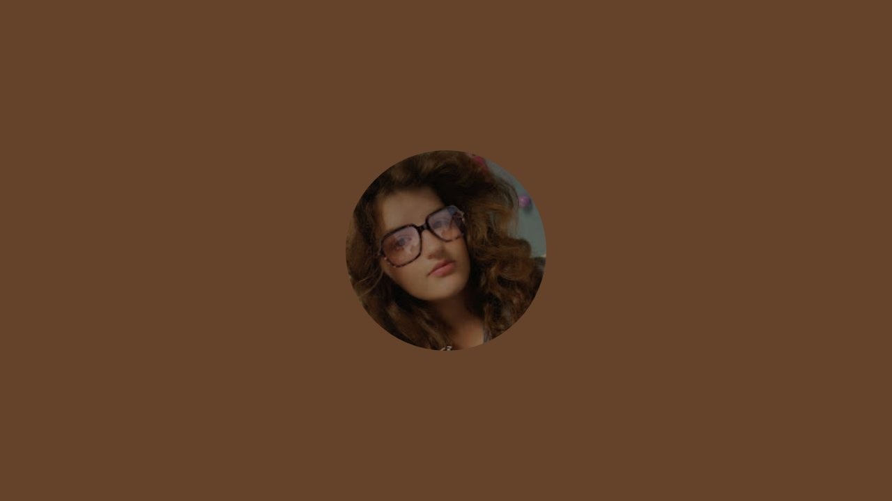 Bananagirl_Hannah_22 is live!