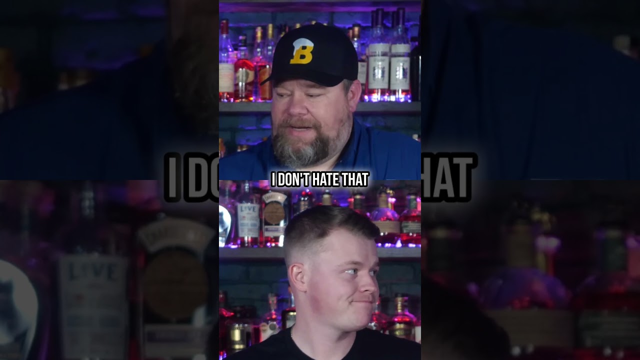 Хм, ананасы.