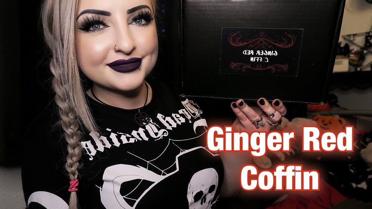Ginger Red Coffin - Gothic Subscription Box Unboxing, December 2020!