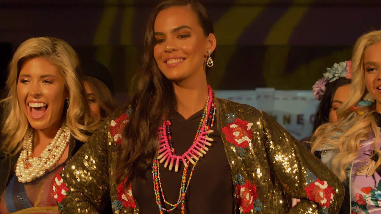 MISS WORLD AUSTRALIA 2018 - OZWEAR UGG RUNWAY SHOW