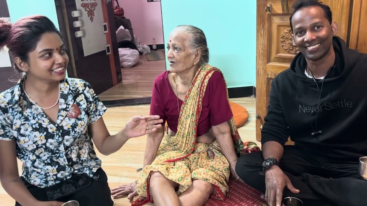 रात्रीचा घरात शिरला येवडा मोठा साप 🥺😳 आये घाबरली 😐